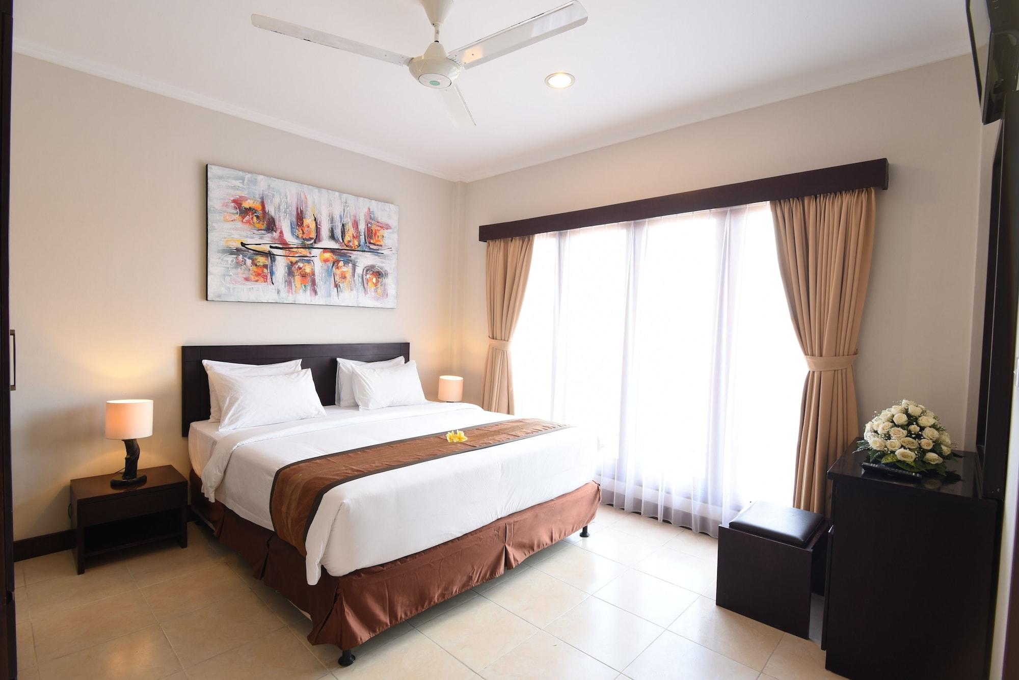 Kuta Town House Apartments Екстер'єр фото