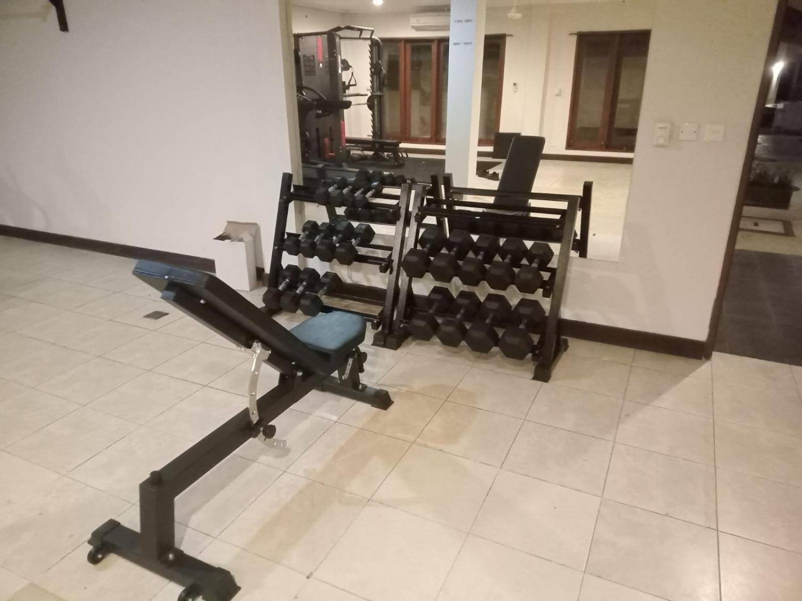 Kuta Town House Apartments Екстер'єр фото
