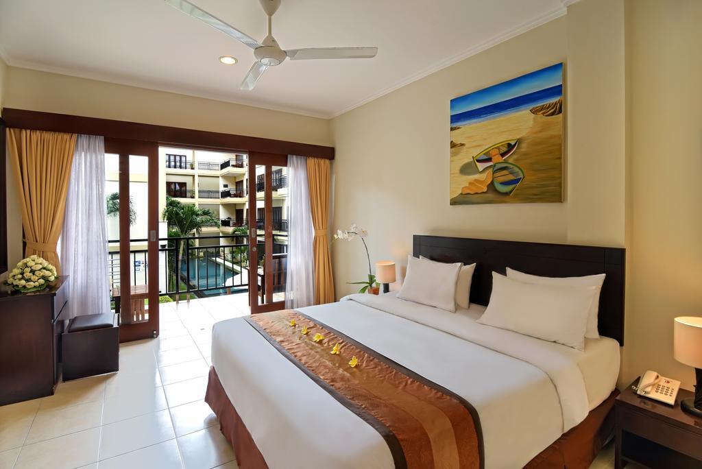 Kuta Town House Apartments Номер фото