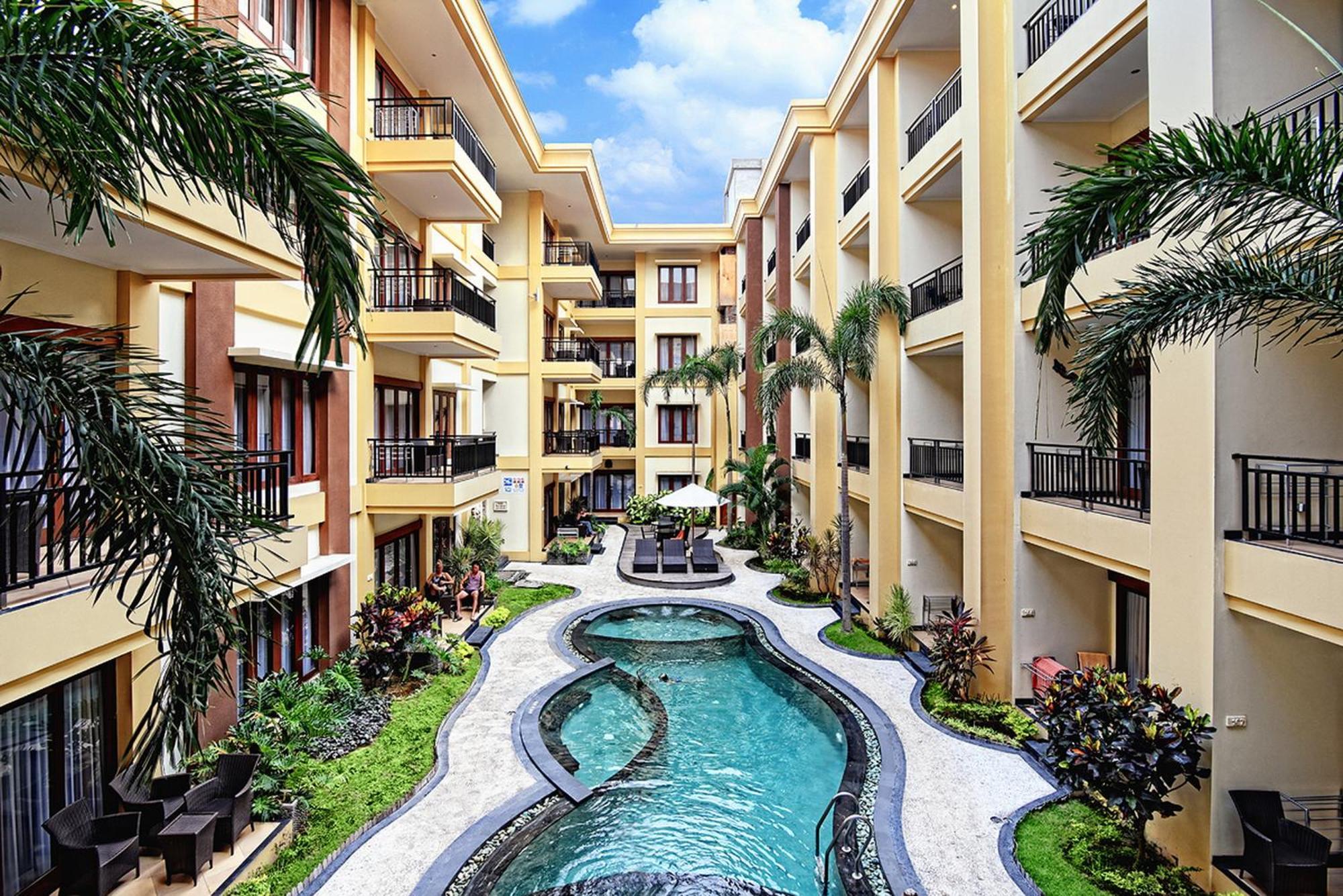 Kuta Town House Apartments Екстер'єр фото